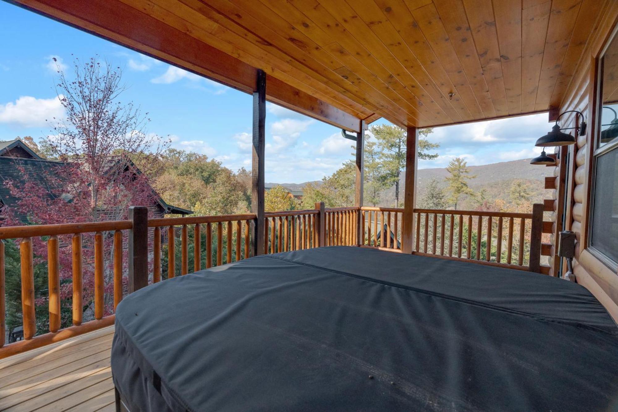 New Luxury Cabin With Indoor Pool, Hot Tub, & Theater Pigeon Forge Exterior foto